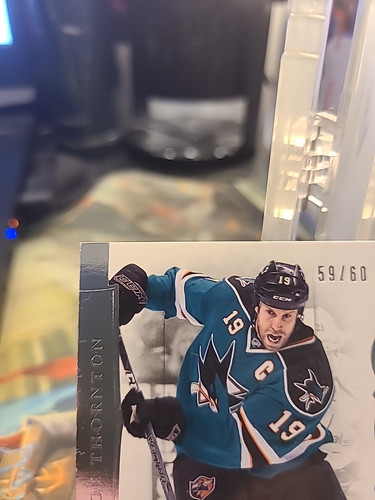 2011-12 Panini Dominion Joe Thornton Base Auto Patches 59/60 - Bild 2 von 11