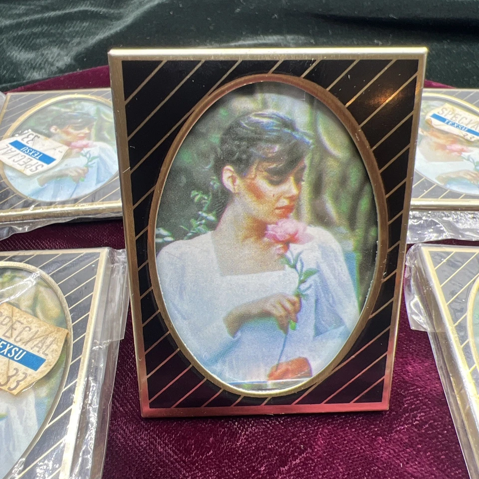 Vintage Mini Photo Frame 80s Art Deco Black Gold Set of 6 Retro Table Decor - Image 2 of 4