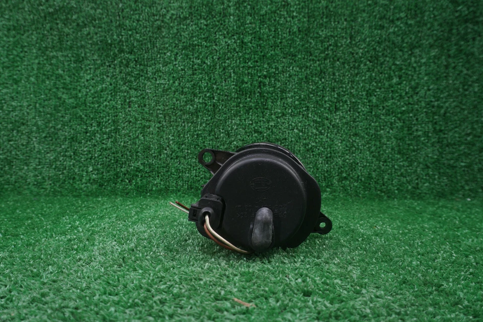 Faro antiniebla izquierdo audi a6 2002 2003 2004 OEM  Foto 3 de 4