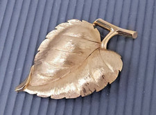 Vintage Crown Trifar Polished Leaf Gold tone Brooch