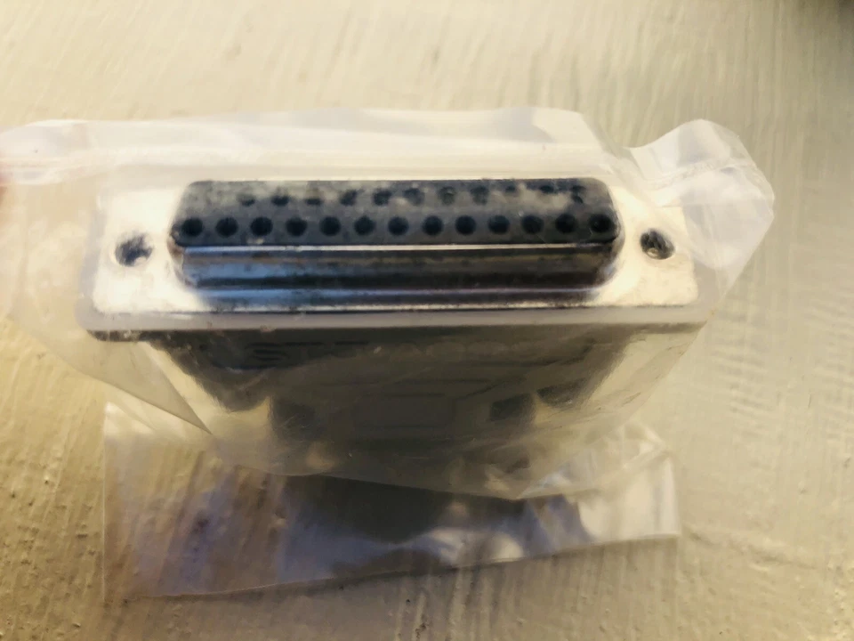 NEW STJ-A099 9M/25F  25 Pin Female 9 Pin Male Adapter ONLY Converter Connector - Image 4 of 4