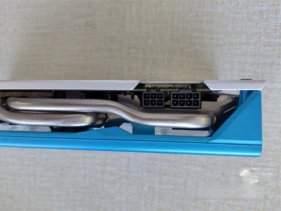 Sapphire NITRO AMD RX 590 8GB GDDR5 PCIe 3.0 x16 Special Edition Graphics Cards - Image 2 of 4