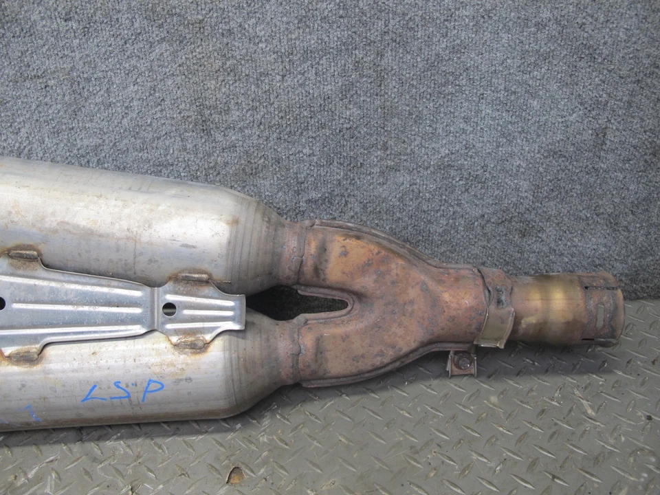 01-06 LEXUS UCF30L LS430 TUBO RESONADOR ESCAPE CENTRAL OEM Foto 3 de 4