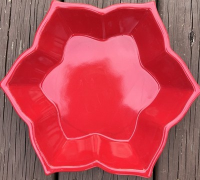 Chantal Red Pointsetta Baking Dish 1 quart Talavera Star Tart Quiche Cake Flower