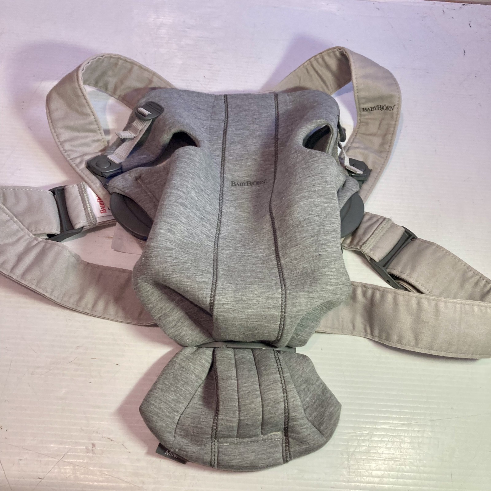 BabyBjorn Baby Carrier Mini Light Gray Soft Adjustable