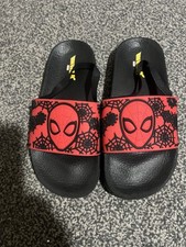 Marvel Spider-Man Sliders Great Condition Children’s Size 1
