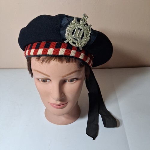 Vintage Kings Own Scottish Borderers Black Wool Checkerboard Cap Size 7  1/2  L
