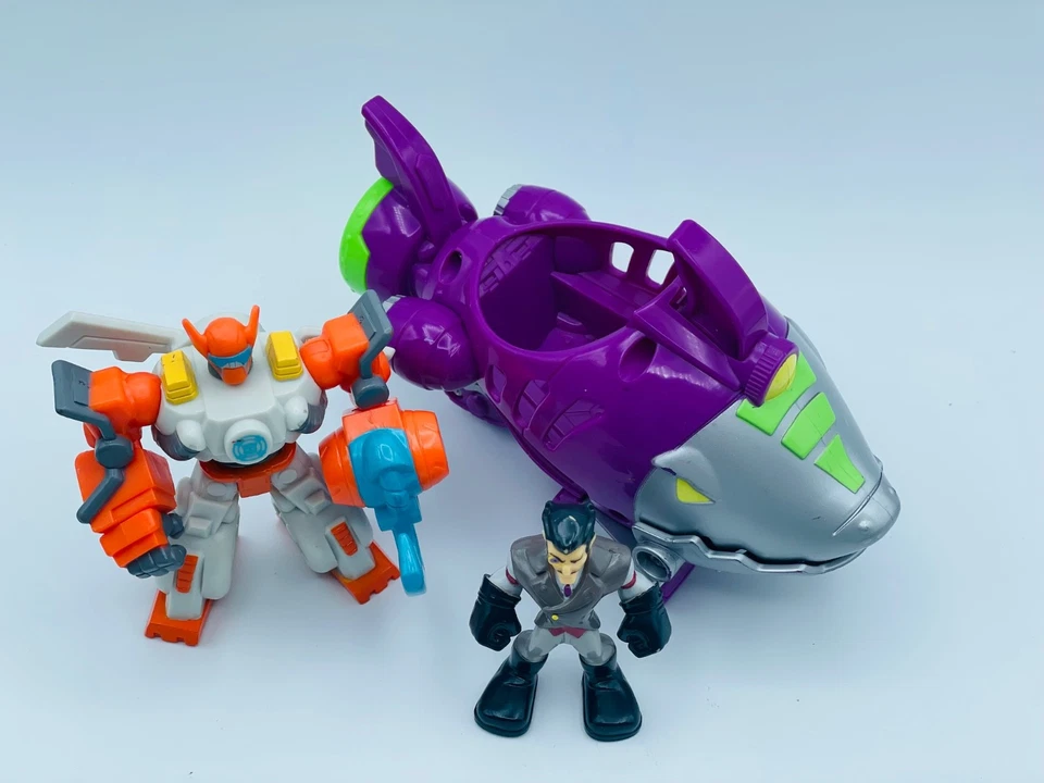 Playskool Heroes Transformers Rescue Bots Dr. Morocco Shark Sub Playset - Image 4 of 4