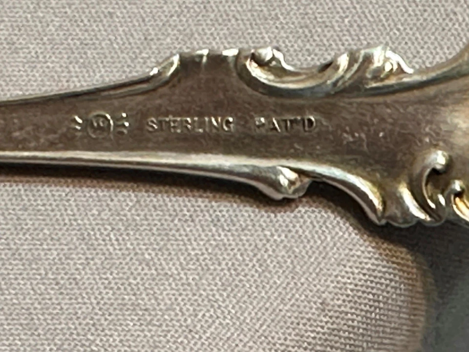 Berry Spoon Frank M Whiting Orleans Pattern Circa 1892 - Изображение 4 из 4