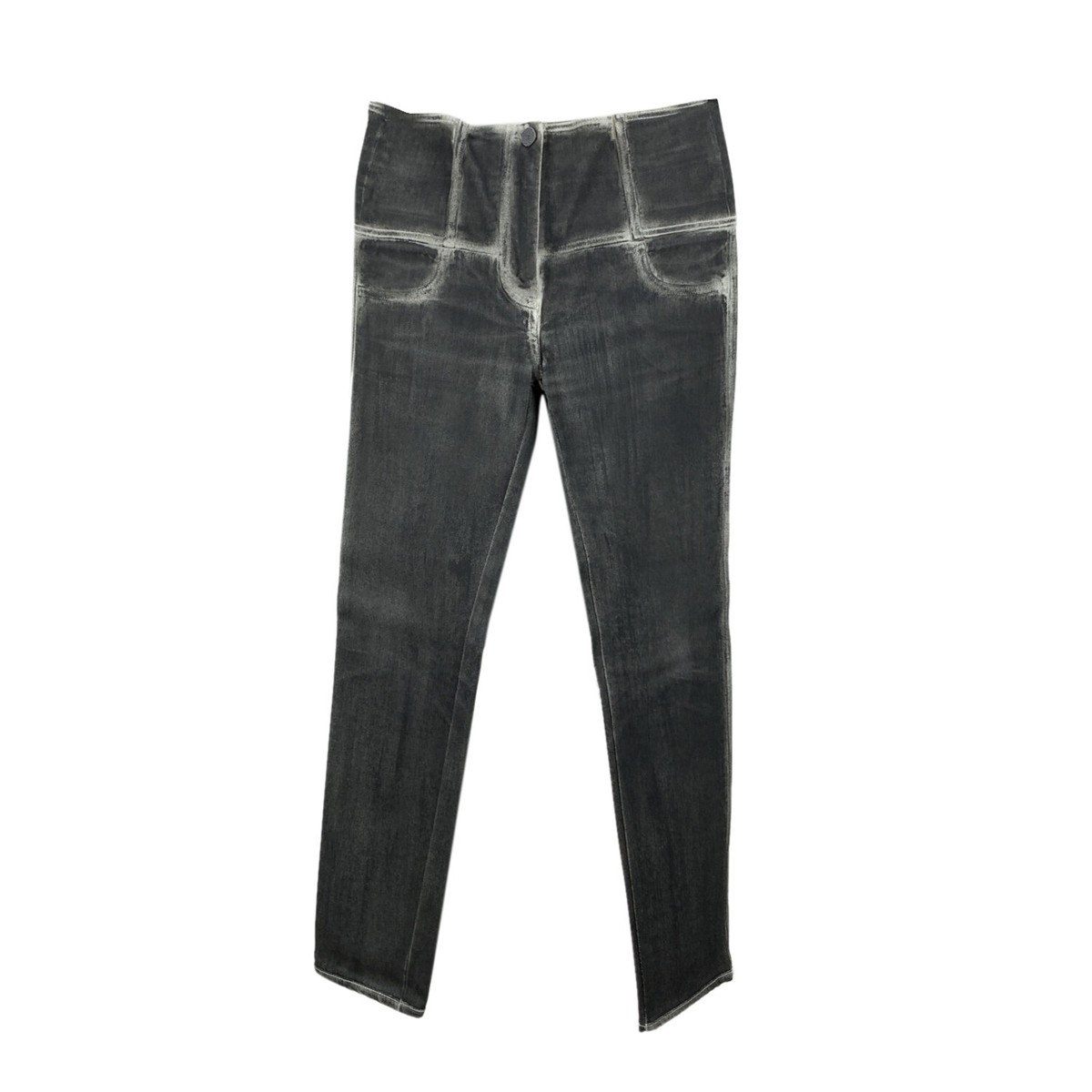 CHANEL Printed Washed Denim Jeans ジェニー着用 Jeans - Printed washed denim, blue — Fashion | CHANEL