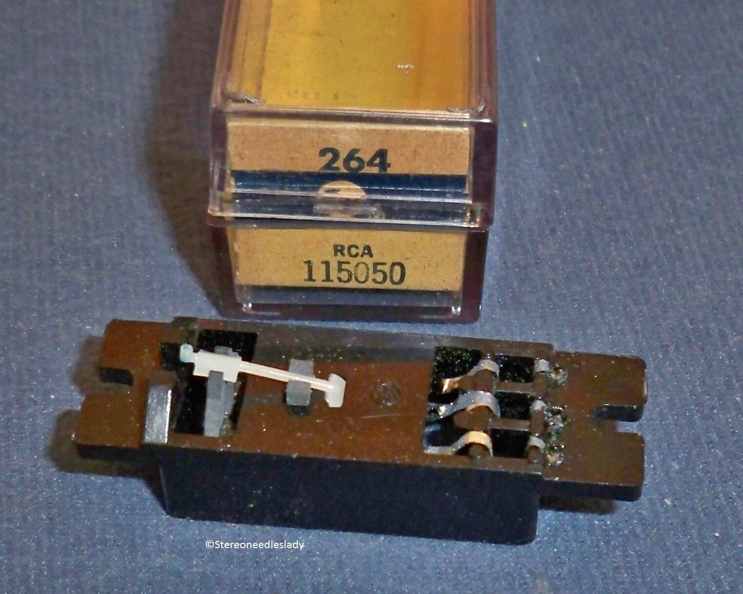 PHONOGRAPH CARTRIDGE NEEDLE EV 264D 264 RCA 115059 RCA 115059D RCA