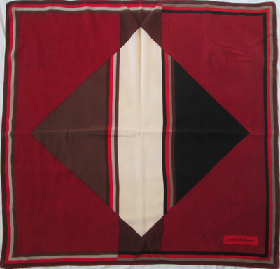 - Authentischer Schal PIERRE BALMAIN Seide Vintage Scarf 88 x 92 cm