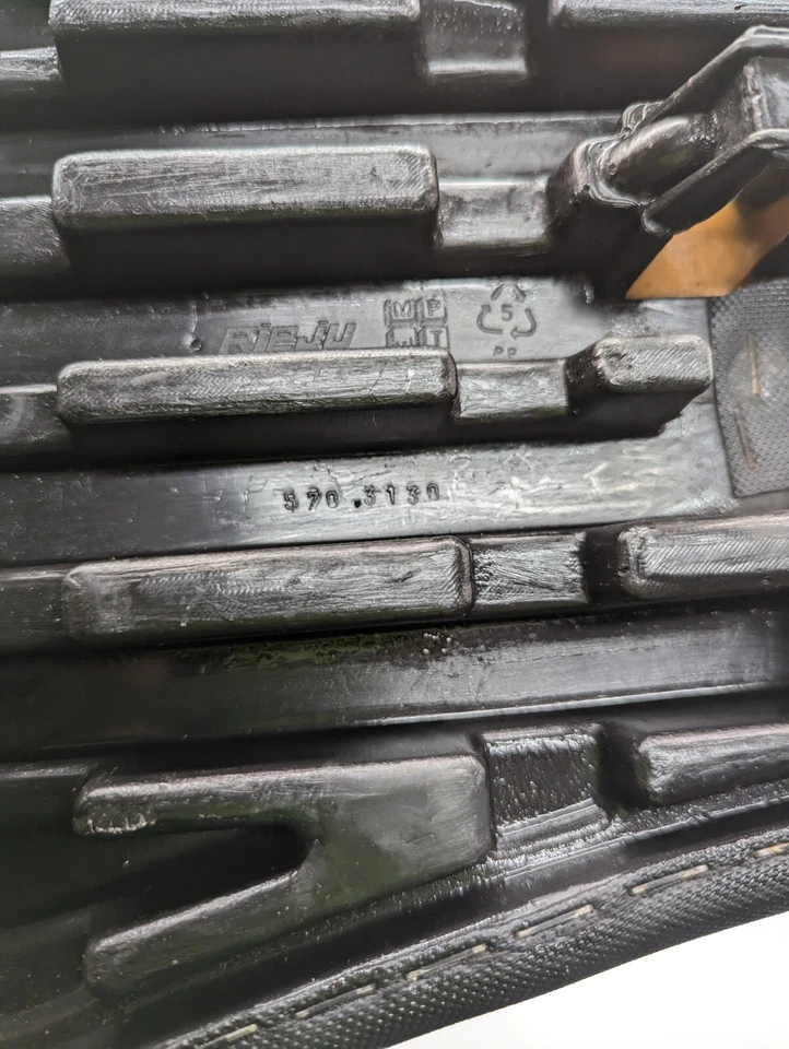 本田 Cbr600rr 座椅原始设备制造商 2004 - 2006 — 第 4/4 张图片