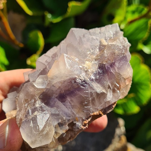 Video TOP gradino manuale fluorite 9x7x4 cm Belucistan Pakistan - Foto 6 di 7