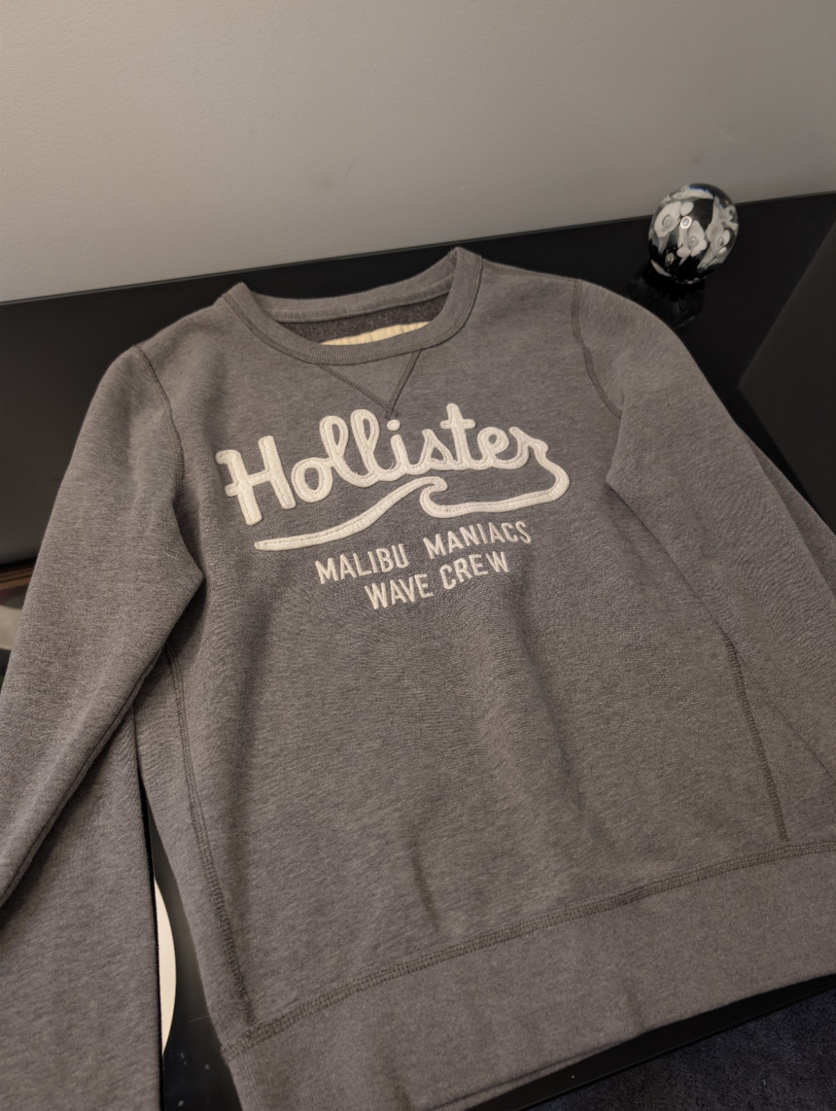 Hollister Gray Crew Neck Logo Long Sleeve Pullover Sweatshirt Men's Size M