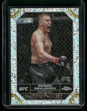 Sergei Pavlovich /299 2024 Topps Chrome UFC Speckle #175