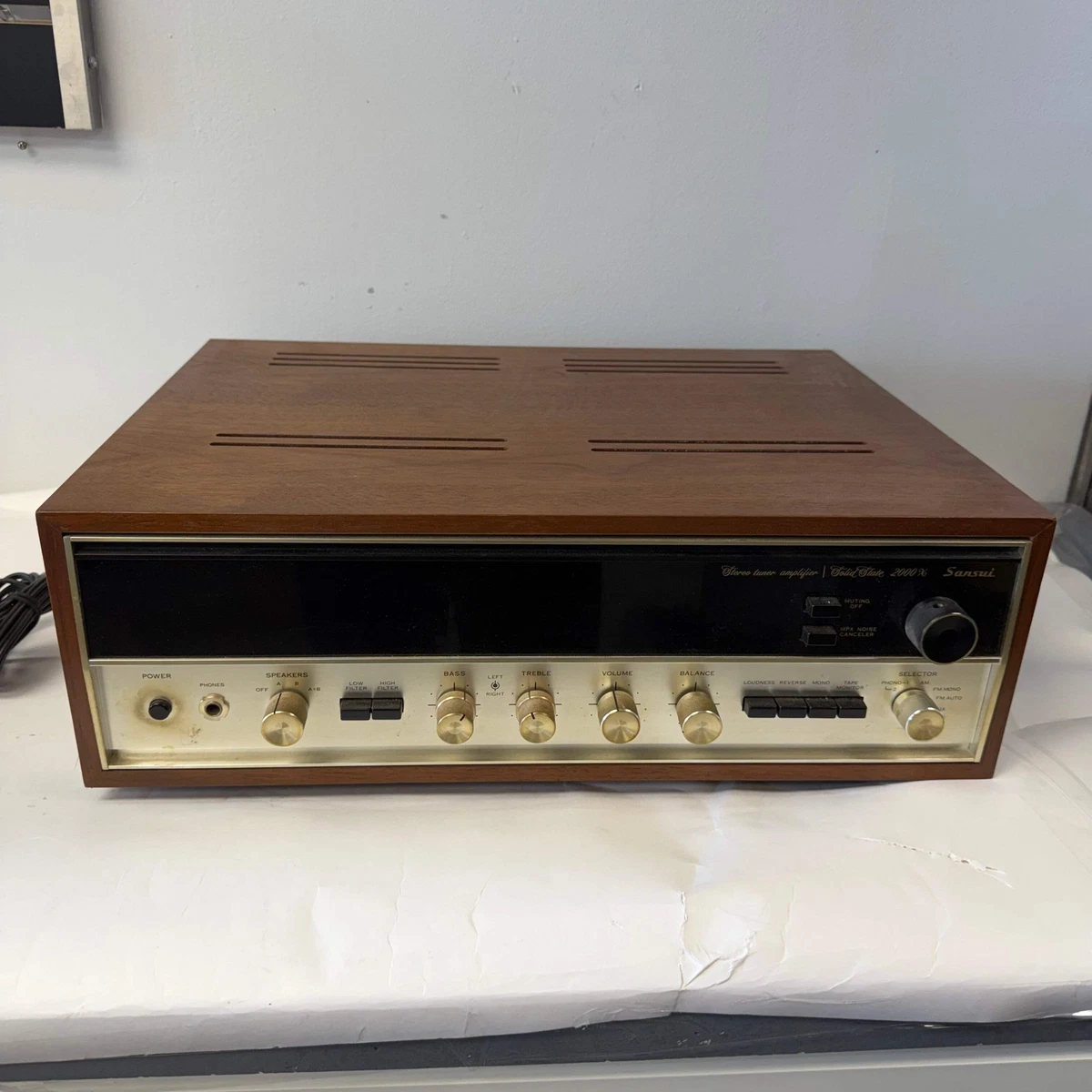 Amplificateur Stéréo Sansui 2000 Vintage - Récepteur AM/FM Testé, état Amplificateur Stéréo Sansui 2000 Vintage - Récepteur AM/FM Testé, état