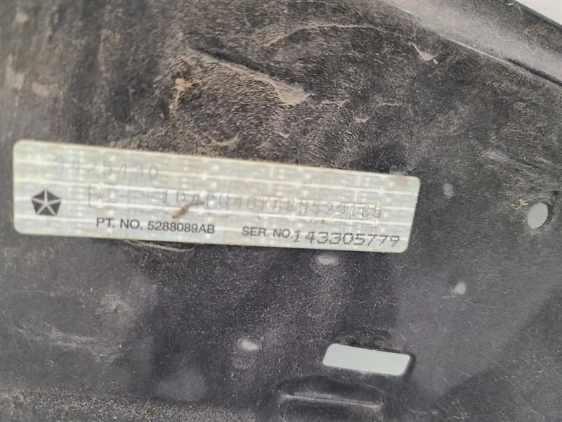 2007 2008 2009 2010 2011 DODGE NITRO Passenger Right Fender  - Image 3 of 4