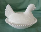 VTG White Milk Glass Glass HEN ON A NEST Chicken Candy, Trinket Dish Beaded Edge