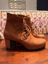 Vintage Leather Lace-Up Block Heel Boots  Dark Academia Cottagecore Rustic Chic