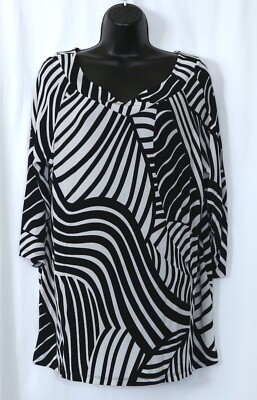 CHICO'S  TRAVELERS Blck/Wht RndNck Top 3/4 Slvs 42 In Chst 28 In Lng Sz 2 L EXC