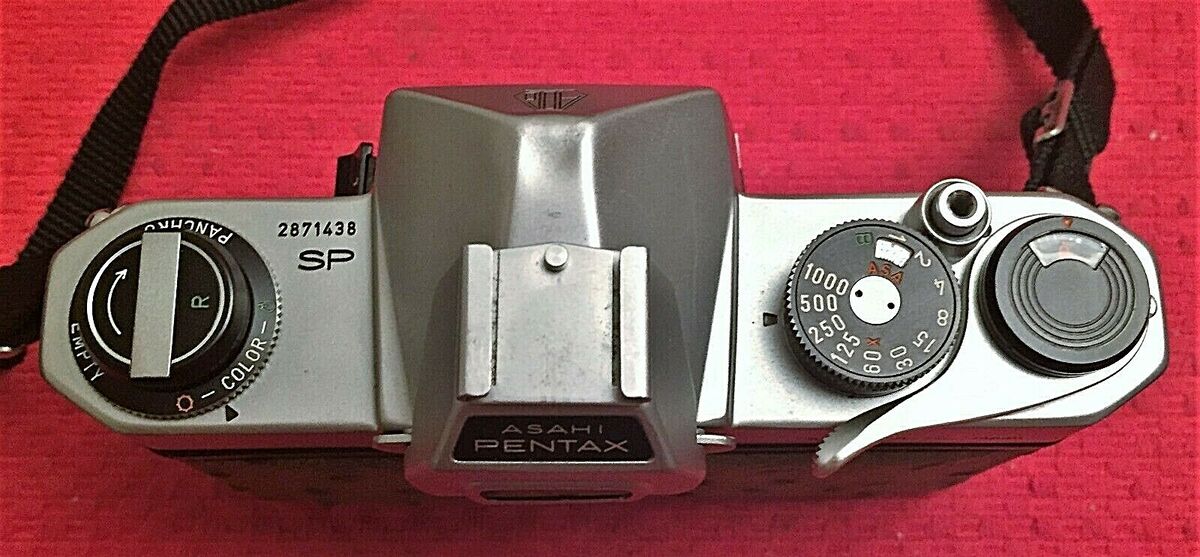 RARE COLLECTORS ASAHI PENTAX SPOTMATIC SP CAMERA w/SMC f/1.8 RARE COLLECTORS ASAHI PENTAX SPOTMATIC SP CAMERA w/SMC f/1.8