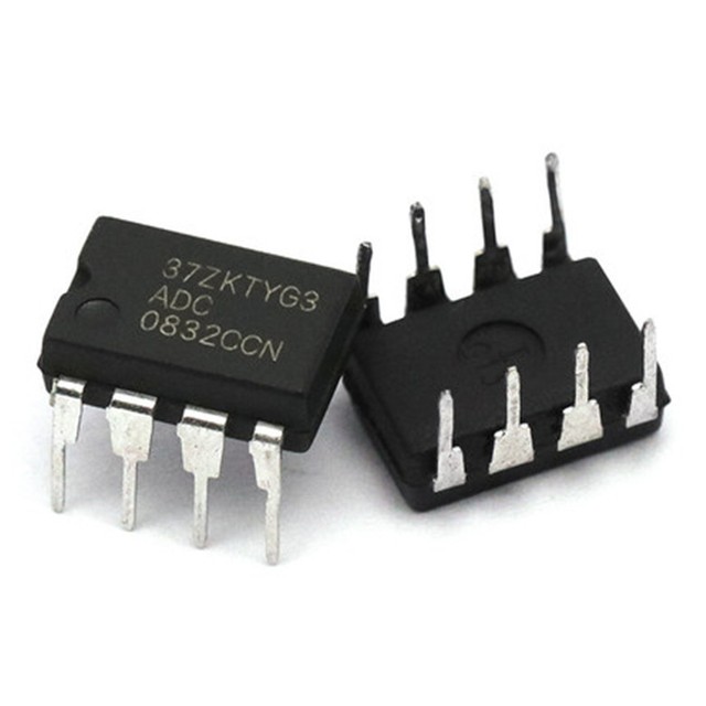 3PC New ADC0832CCN ADC0832 DIP8 Analog to Digital Converter IC Chips