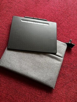 Wacom Intuos Grafiktablett, Schwarz | WIE NEU inkl. Hülle