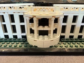 LEGO ARCHITECTURE: The White House (21006) No Box, Missing A Couple