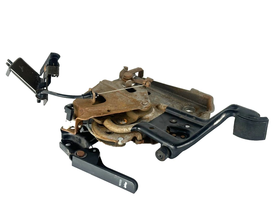 99-04 Ford Super Duty Excursion E-Brake Pedal Emergency Parking Assembly OE - Image 2 of 4