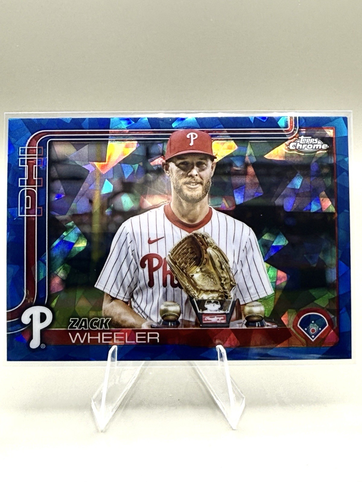 Zack Wheeler 2025 Topps Chrome Sapphire Image Variation Card #189 Phillies SP