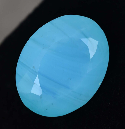 Pierre Précieuse Ovale – Opale Bleue Naturelle – 68,40 Ct – Certifiée AGI – S8603