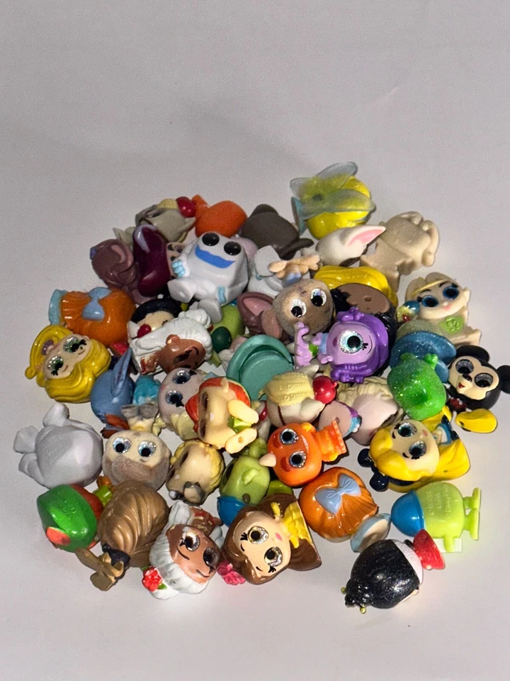 Disney Doorables **TÚ ELIGES**- $23,99+ Envío Gratis O $4,45 Tarifa Plana Envío Foto 2 de 4