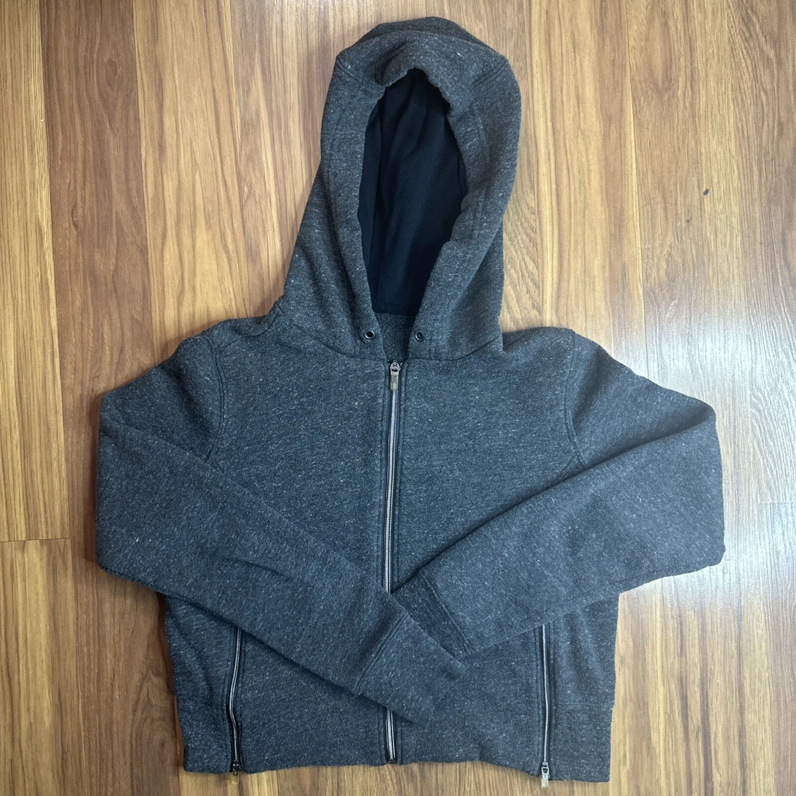 alo-yoga cropped full zip sleeve logo side vent hoodie