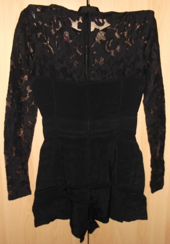 Motel Rocks Lee Lou Jumpsuit Black BNWT Size: Small - Picture 2 of 2