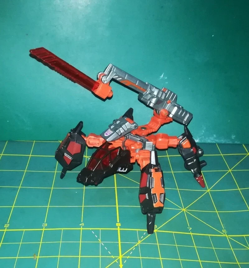 Transformers Scrapmetal Cybertron Takara Hasbro - Immagine 2 di 4