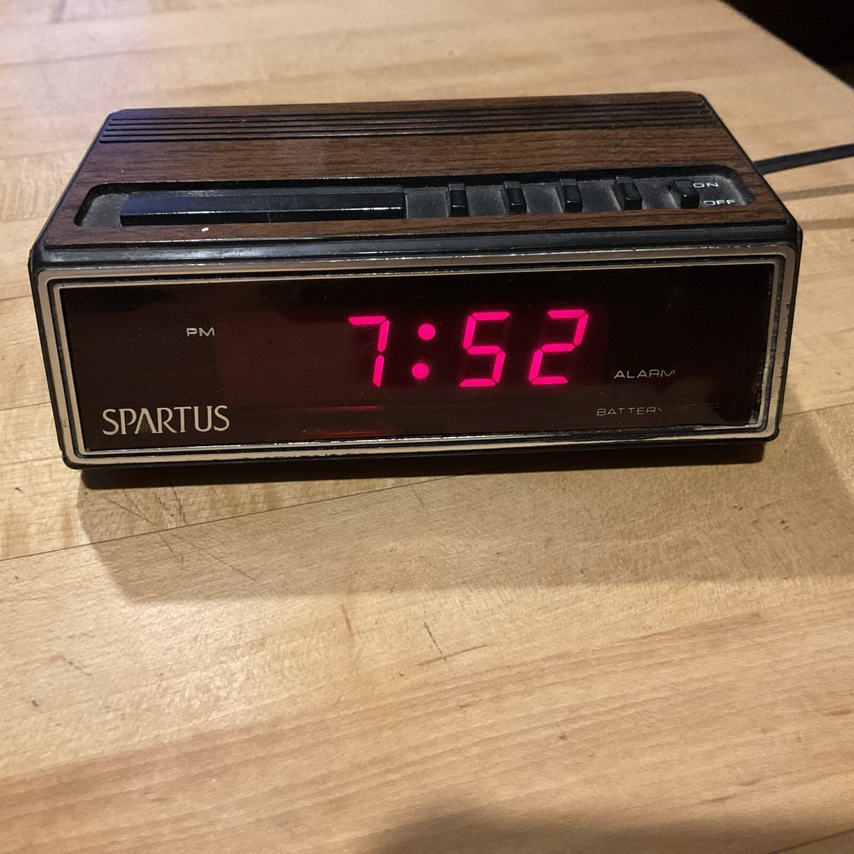 Vintage Spartus Alarm Clock 1108 | eBay