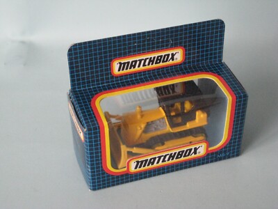 Matchbox Raupe Bulldozer gelb und schwarz Spielzeug Modell 70 mm verpackt Katze Planierraupe c