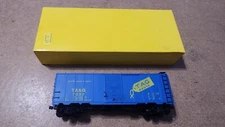 Accurail HO TA&G 40' AAR Steel Box Car #1513