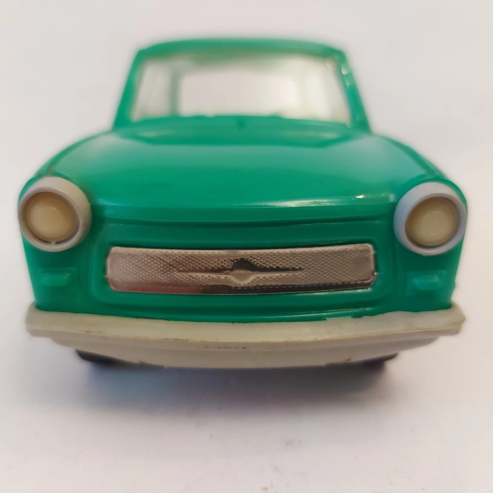 Vintage DDR Germany Green Trabant 601 Plastic Friction Toy - 17cm - Image 4 of 4