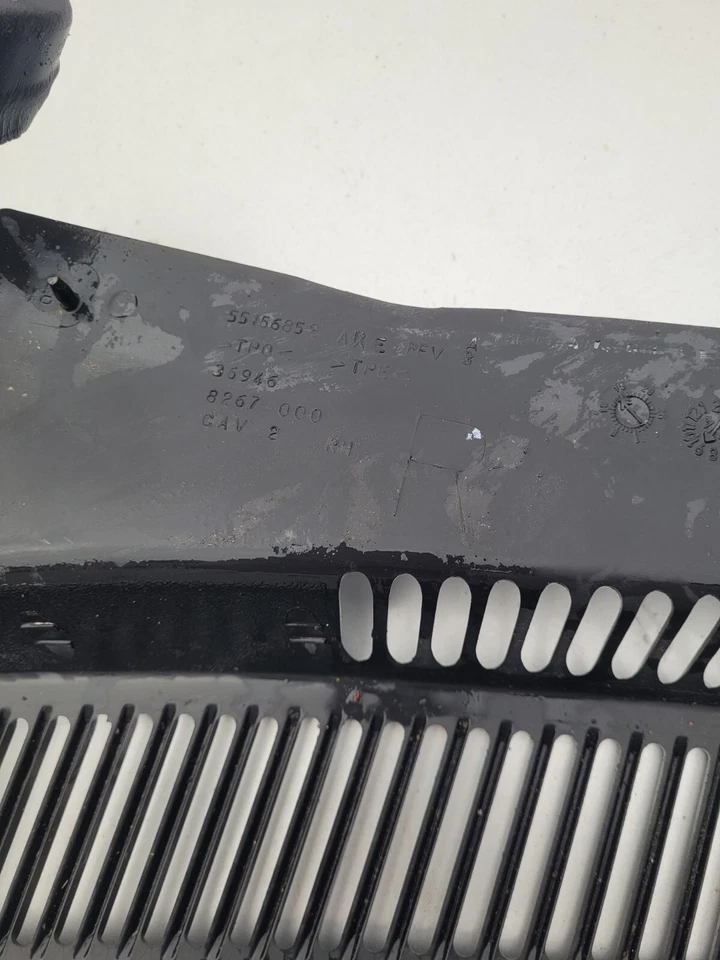 Оригинальная крышка решетки радиатора для Jeep Grand Cherokee 2005 2010 годов выпуска правая сторона Mopar 55156852 - Изображение 4 из 4