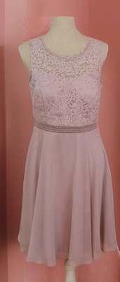 NEU tolles Vera Mont Luxus Cocktail Kleid Chiffon Größe 38 pastell Lila NP149,99