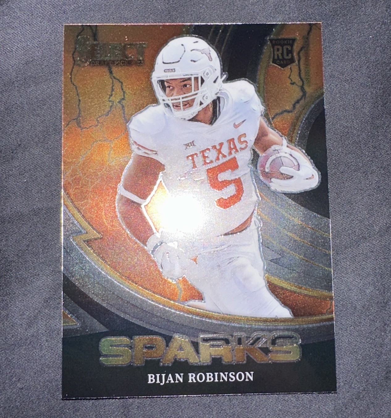 BIJAN ROBINSON RC SPARKS 2023 SELECT DRAFT PICKS #SPR-BR FALCONS (B)