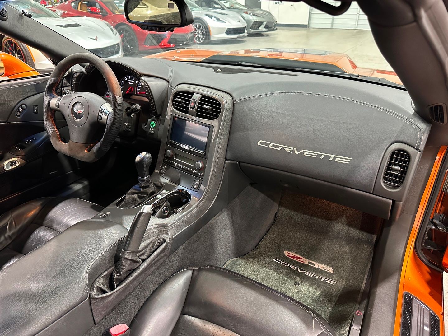 2009 [83U] Atomic Orange Metallic Chevrolet Corvette   | C6 Corvette Photo 9