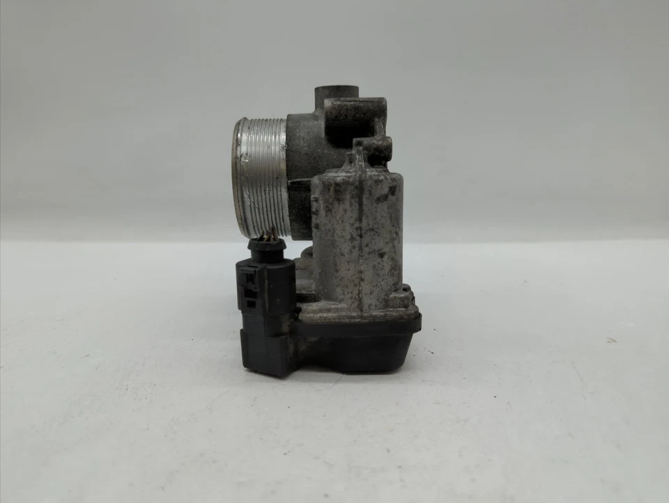 Corpo do acelerador Volkswagen Passat 2006-2010 QZQGU - Imagem 4 de 4