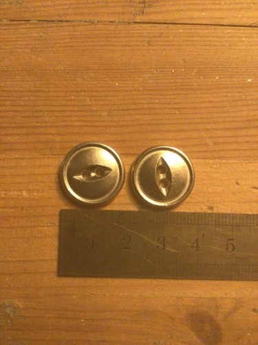 Pewter buttons 18mm flat two hole (12 pack) for clothing & costumes. - Picture 2 of 4