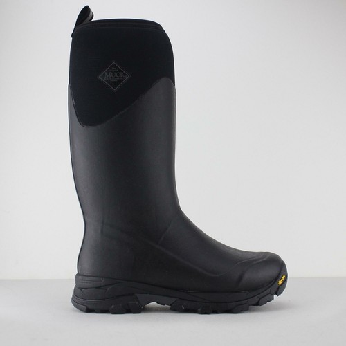 arctic wellington boots