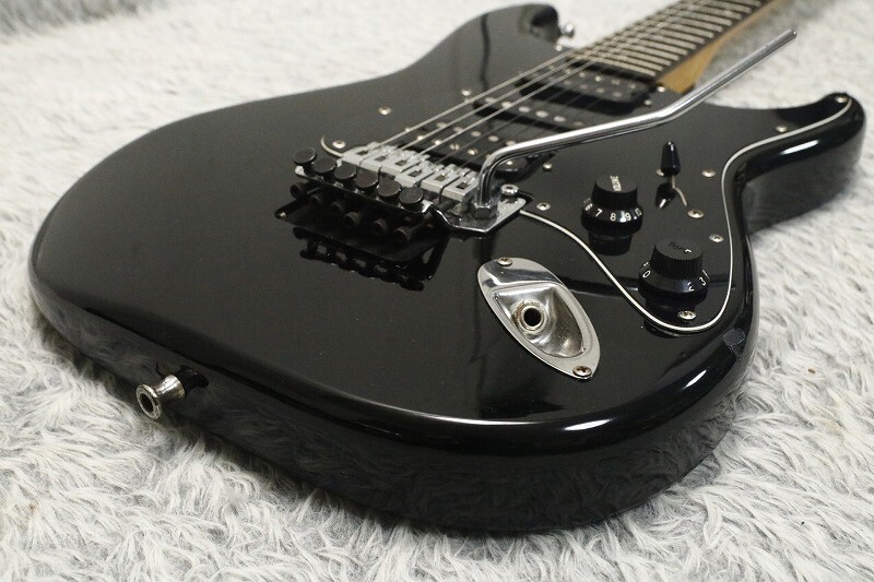 Rare ORDER MADE model 1980s made Fender Japan Stratocaster STR-80R
