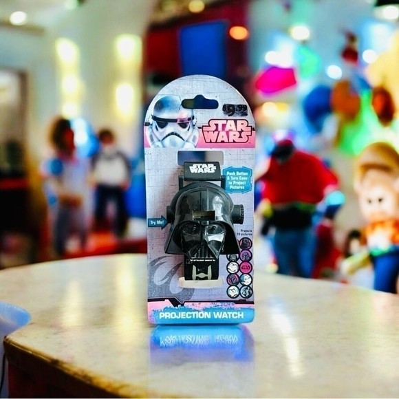 Star Wars Darth Vader Reloj de Proyección Niños Reloj Digital Nuevo en Caja De Colección Disney