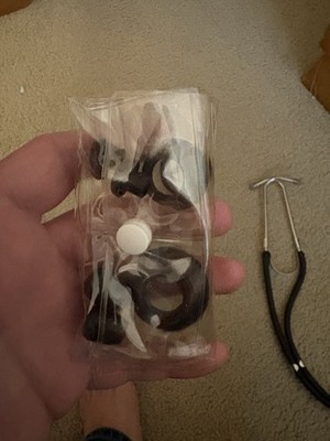Stethoscope With Accessories Pieces